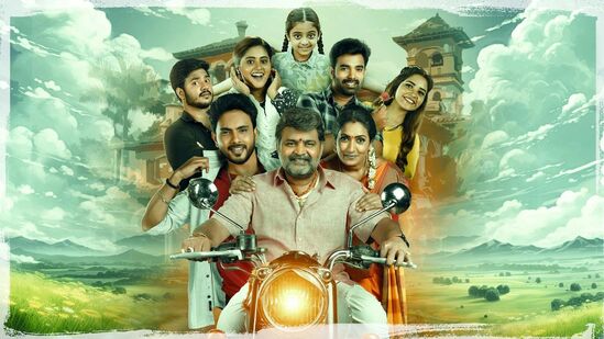 ఇల్లు ఇల్లాలు పిల్లలు సీరియల్ స్టార్ మాలో హయ్యెస్ట్ టీఆర్పీ రేటింగ్తో నంబర్ వన్ ప్లేస్లో ఉంది. ఇల్లు ఇల్లాలు పిల్లలు సీరియల్ స్టార్ మాలో హయ్యెస్ట్ టీఆర్పీ రేటింగ్తో నంబర్ వన్ ప్లేస్లో ఉంది.