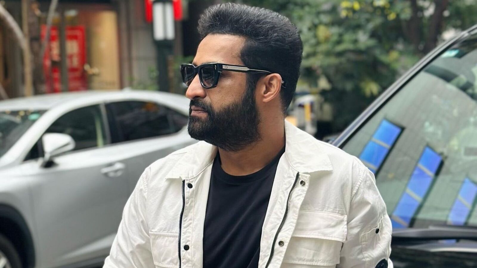 ఎన్టీఆర్ పుట్టిన రోజున అభిమానులకు రెండు సర్‌ప్రైజ్‍లు పక్కా!