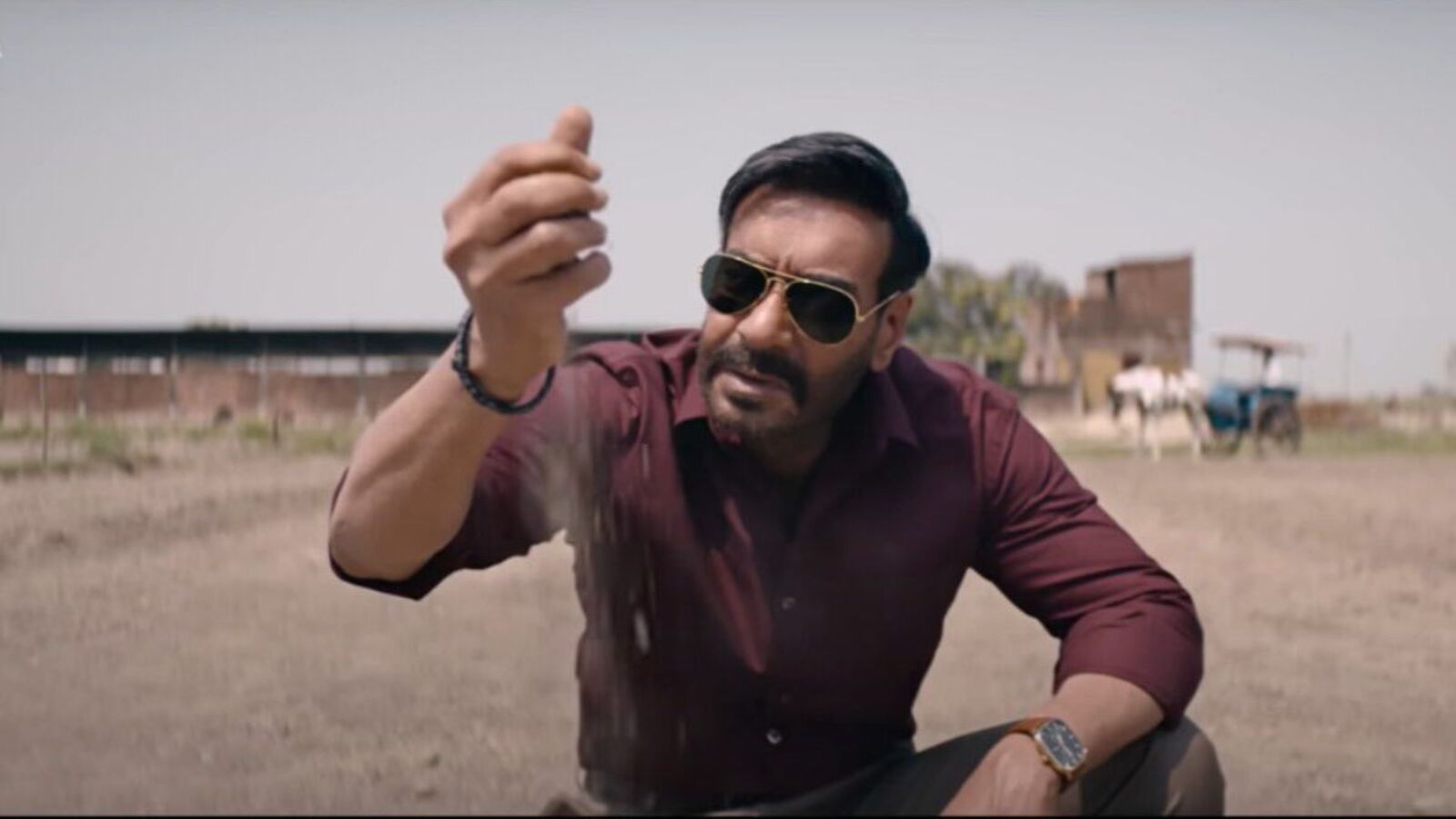 దుమ్ములేపిన బాలీవుడ్ మూవీ.. రూ.100 కోట్లు దాటేసిన రైడ్ 2