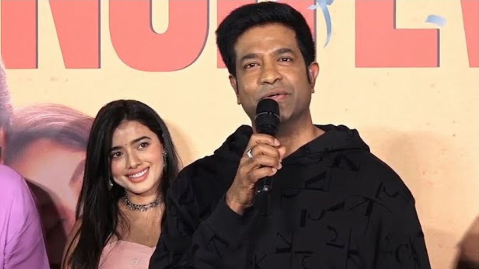 చికెన్ బిర్యానీలో లివర్ పీస్ లాంటిదే నా క్యారెక్టర్ కూడా.. కమెడియన్ వెన్నెల కిశోర్ కామెంట్స్