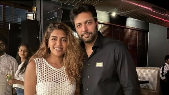 కనీషా ఫ్రాన్సిస్ తో జయం రవి