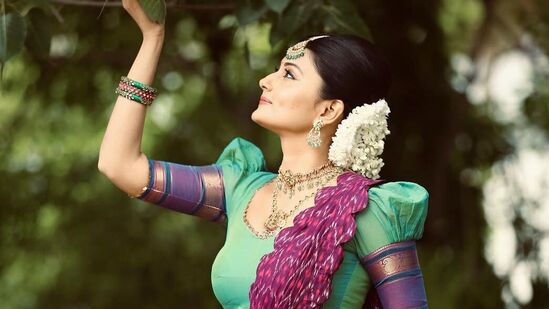 ఈ షో లేటెస్ట్ ఎపిసోడ్ తాలూకు ప్రోమో రిలీజైంది. ఈ ప్రోమోల త‌న బ్రేక‌ప్ స్టోరీని బ‌య‌ట‌పెట్టింది దేబ్జానీ మోద‌క్‌. 