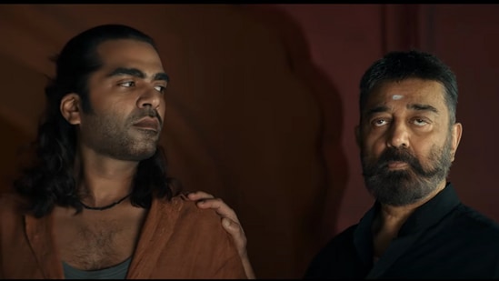 ఇక ముఖ్యంగా ఏఆర్ రెహమాన్ అందించిన బ్యాక్ గ్రౌండ్ మ్యూజిక్ ట్రైలర్‌లో హైలెట్‌గా నిలిచింది. యాక్షన్, ఎమోషన్, రొమాంటిక్ సన్నివేశాల్లో బీజీఎమ్ అట్రాక్ట్ చేసింది.