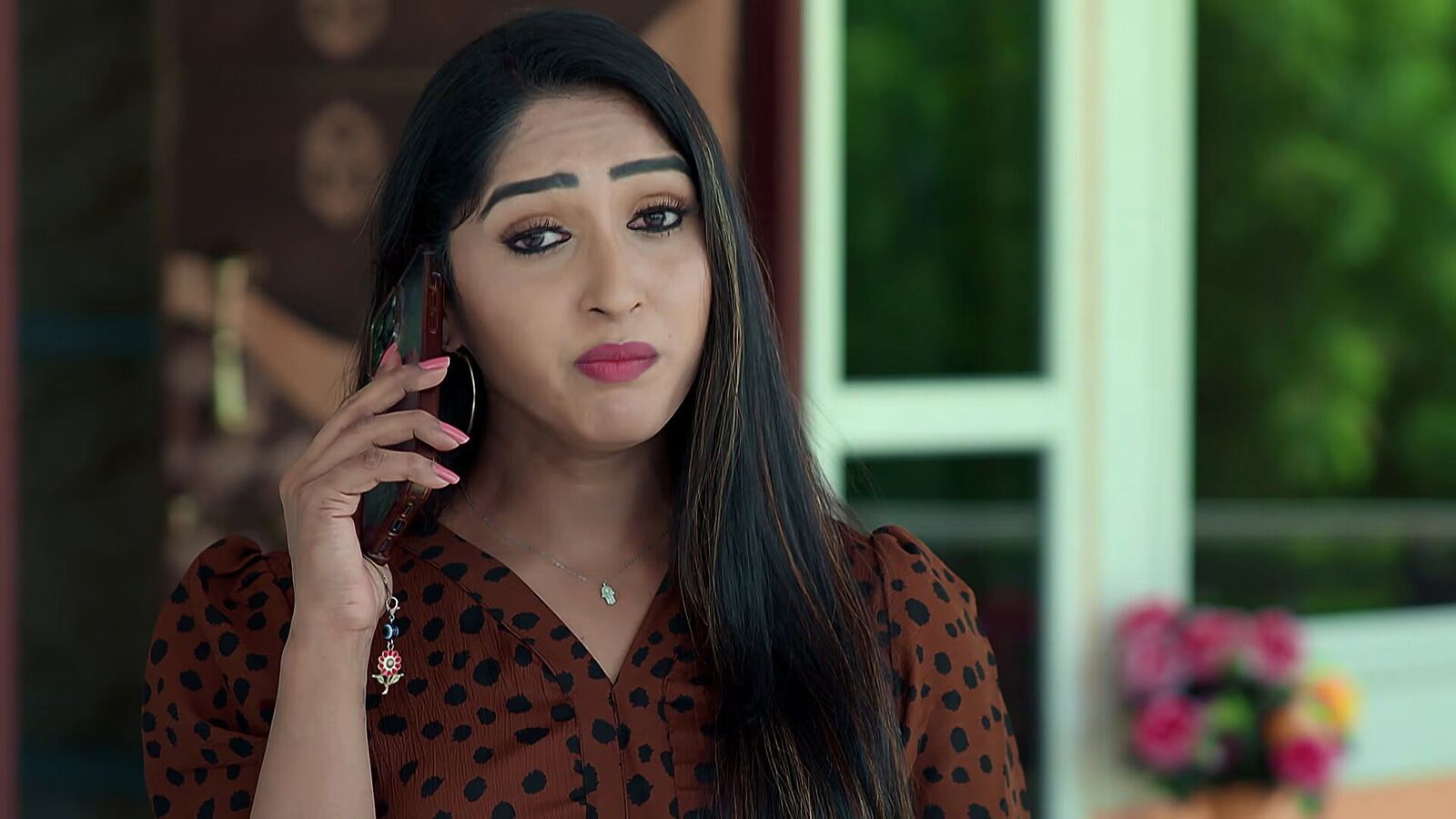 బ్ర‌హ్మ‌ముడి టుడే ఎపిసోడ్: మోడ్ర‌న్ డ్రెస్‌లో కావ్య -రాజ్ క్లీన్ బౌల్డ్ -శాడిస్ట్‌లా మారిన అప‌ర్ణ-రుద్రాణి ప్లాన్ బోల్తా