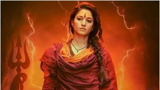 తమన్నా నటించిన మూవీ ఓదెల 2. ఈ సినిమా అమెజాన్ ప్రైమ్ వీడియోలో స్ట్రీమింగ్ అవుతుంది. ఇండియాలో టాప్ ట్రెండింగ్ లో రెండో స్థానంలో ఉన్న ఈ సినిమాకు గత వారం 3.8 మిలియన్ల వ్యూస్ వచ్చాయి
