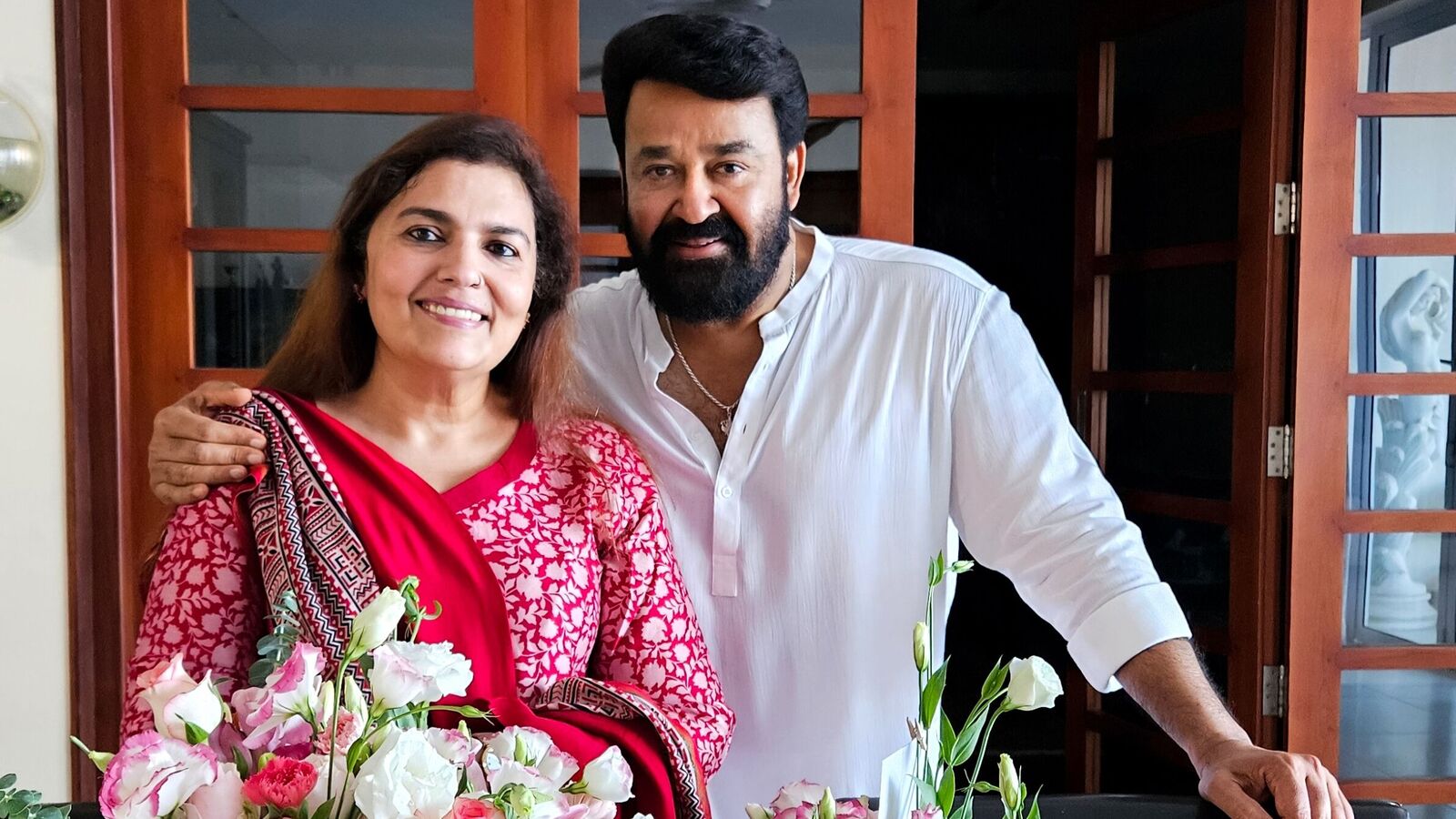 అభిమానినే పెళ్లి చేసుకున్న మోహ‌న్‌లాల్‌.. సినిమా ట్విస్ట్ లాంటి లవ్ స్టోరీ.. ఆయన నెట్ వర్త్ ఎంతంటే?