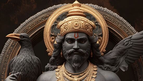 జాతకంలో శని మహా దశ లేదా శని దోషం కొనసాగుతున్నట్లయితే, నల్ల కుక్కకు రొట్టె ఇవ్వడం వల్ల సాడే సతి ప్రభావం తగ్గుతుందని నమ్ముతారు.