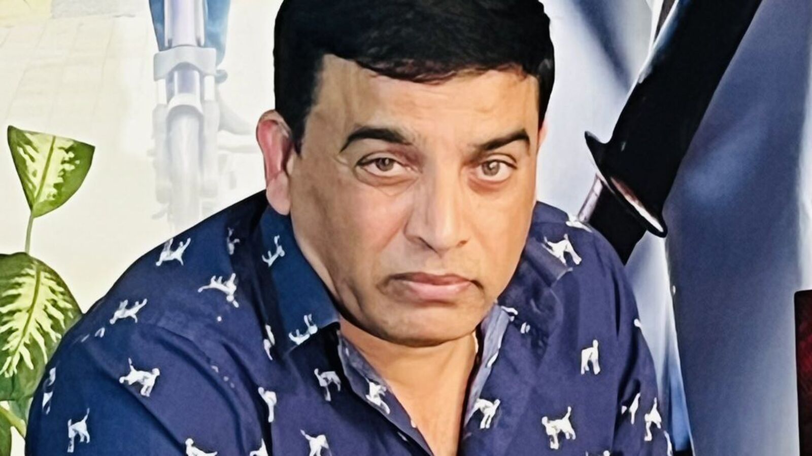 పవన్ కల్యాణ్ సినిమా ఆపే దమ్ము ధైర్యం ఎవ్వడూ చేయడు.. తెలంగాణలో నాకు 30 థియేటర్లే ఉన్నాయి: దిల్ రాజు కామెంట్స్ వైరల్