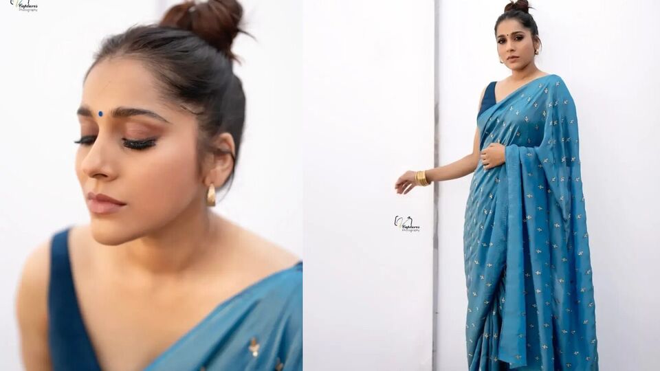 <p>ఈటీవీలో వచ్చే జబర్దస్త్ లో యాంకర్ గా పరిచయమై.. తర్వాత పలు సినిమాలు, సుధీర్ తో ప్రేమాయణంలాంటి వార్తలతో పాపులర్ అయింది.</p>