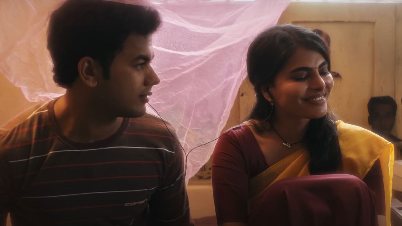 రేపు ఓటీటీలోకి రెండు సినిమాలు, ఓ సిరీస్.. క్రైమ్ మిస్టరీ థ్రిల్లర్, సూపర్ హీరో జానర్లలో..