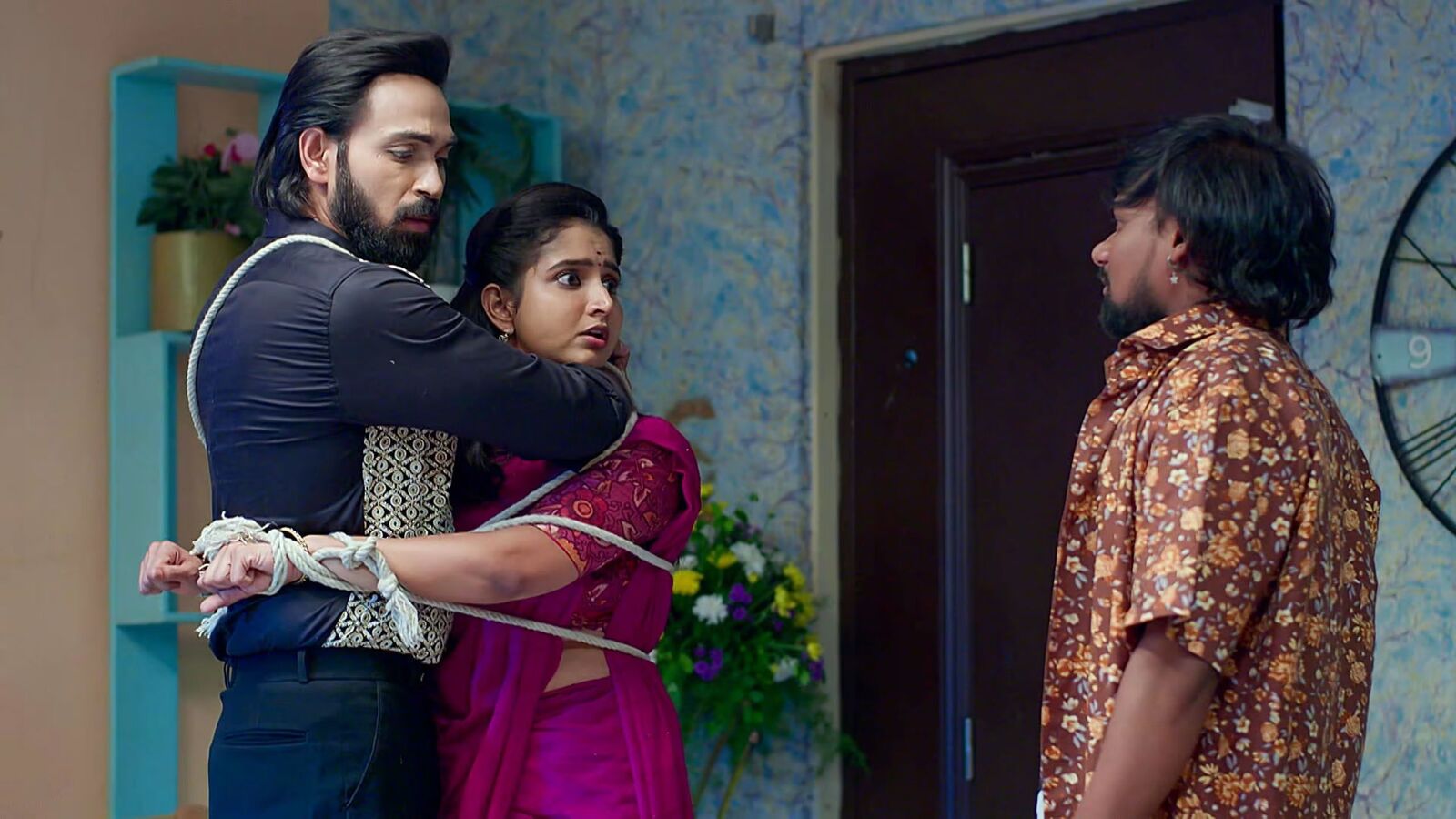 బ్రహ్మముడి మే 29 ఎపిసోడ్: ధాన్యలక్ష్మీని బోల్తా కొట్టించిన రామ్- రాజ్, కావ్యను కట్టేసిన చార్లెస్- అప్పు ఇంట్లోనే చోరీ!