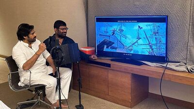 కేవలం 4 గంటల్లోనే హరి హర వీరమల్లు డబ్బింగ్ పూర్తి చేసిన పవన్ కల్యాణ్.. ఇదో రికార్డు కేవలం 4 గంటల్లోనే హరి హర వీరమల్లు డబ్బింగ్ పూర్తి చేసిన పవన్ కల్యాణ్.. ఇదో రికార్డు