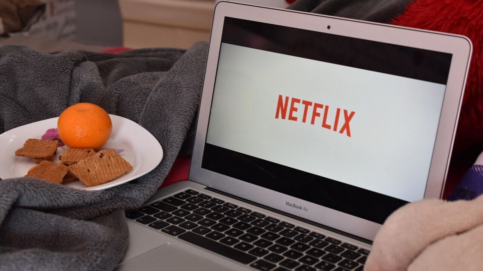 అర్ధాంతరంగా నిలిచిపోయిన నెట్‌ఫ్లిక్స్ ఓటీటీ.. 75 వేలకుపైగా ఫిర్యాదులు.. హిట్ 3, రెట్రో చూడటం కష్టమేనా?