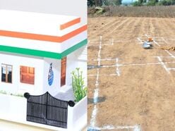 <p>ఇందిరమ్మ ఇళ్ల నిర్మాణ పనులు షురూ అయ్యాయి. మొదటి విడతలో లబ్ధిదారులుగా గుర్తించినవారు… నిర్మాణ పనులు చేస్తున్నారు. చాలాచోట్ల ముగ్గుపోయటం నుంచి బేస్ మెంట్ వరకు పనులు పూర్తయ్యాయి, మరికొందరూ శ్లాబులు కూడా వేశారు.</p>