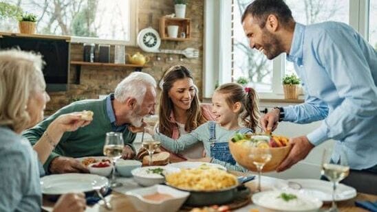 ఈ తేదీల్లో పుట్టిన వారు కుటుంబానికి ఎంతో విలువ ఇస్తారు (pinterest)