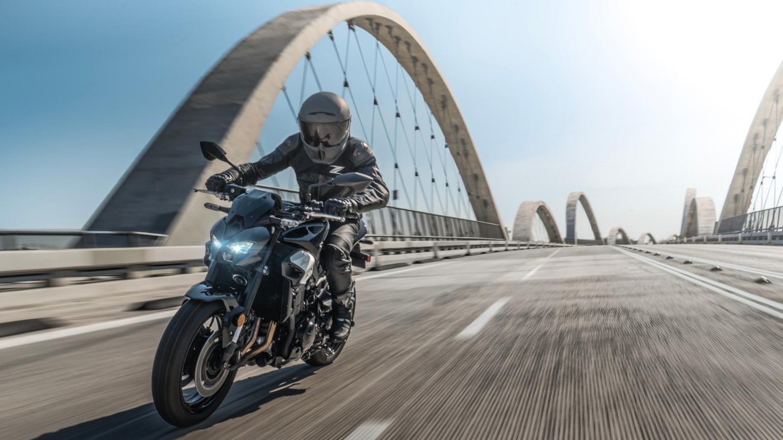 2025 కవాసకి Z900 లాంచ్: 9.52 లక్షల రూపాయల ధరతో అద్భుత ఫీచర్లు!