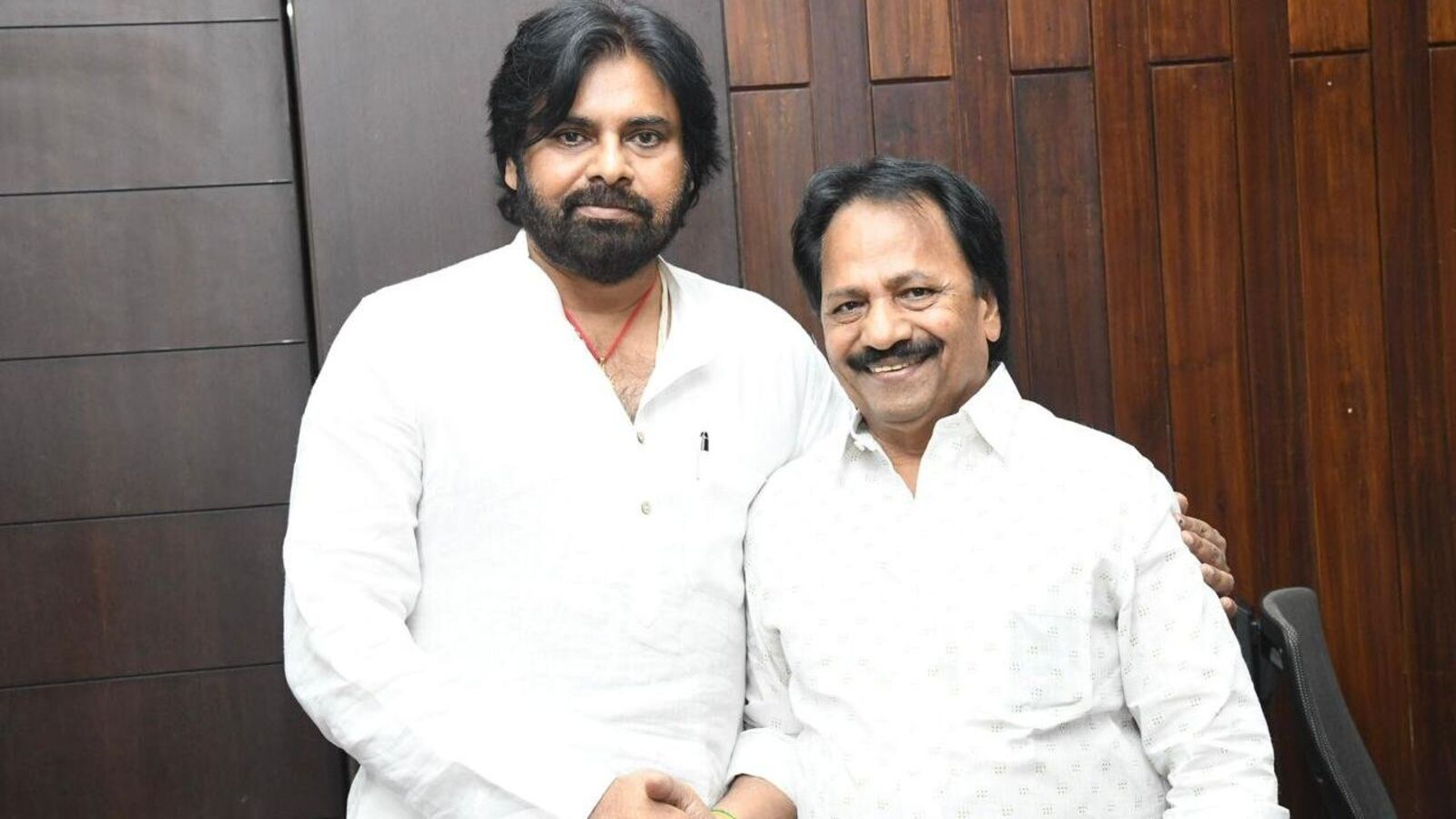 హరి హర వీరమల్లు నిరవధిక వాయిదా.. పవన్ కల్యాణ్ తన రెమ్యునరేషన్ తిరిగి ఇచ్చేస్తున్నాడా?