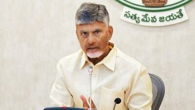 <p>ప్రభుత్వం త్వరలోనే అర్హుల జాబితాను సచివాలయాలలో ప్రదర్శించనుంది. తల్లుల అకౌంట్లలో డబ్బులు జమ చేయనుంది. ఈ స్కీమ్ కు సంబంధించి రేపోమాపో అధికారికంగా ప్రకటన వెలువడనుంది.</p> <p>ప్రభుత్వం త్వరలోనే అర్హుల జాబితాను సచివాలయాలలో ప్రదర్శించనుంది. తల్లుల అకౌంట్లలో డబ్బులు జమ చేయనుంది. ఈ స్కీమ్ కు సంబంధించి రేపోమాపో అధికారికంగా ప్రకటన వెలువడనుంది.</p>
