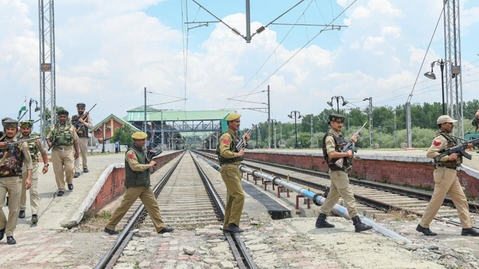 వైష్ణో దేవి మాత భక్తులకు శుభవార్త; జూన్ 7 నుంచి కత్రా-శ్రీనగర్ మధ్య వందే భారత్ రైలు ప్రారంభం