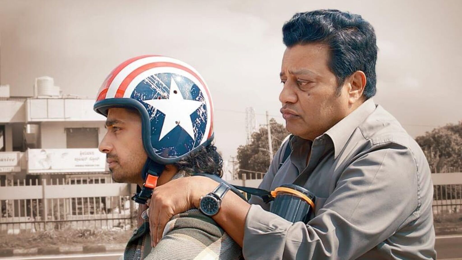 ల‌క్కీస్టార్‌గా మారిన సాయికుమార్‌ - బైలింగ్వ‌ల్ మూవీ చౌకీదార్‌ నుంచి ఎమోష‌న‌ల్ సాంగ్ రిలీజ్‌!