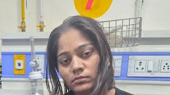 మధ్యప్రదేశ్​కి చెందిన రాజ రఘువంశి, సోనమ్​లకు 2025 మే 11న వివాహం జరిగింది. అనంతరం వారు హనీమూన్​ కోసం మేఘాలయకు వెళ్లారు. కాగా మే 23న దంపతులు అదృశ్యమయ్యారు. ఈ వార్త స్థానికంగా కలకలం సృష్టించింది. పోలీసులు దర్యాప్తు చేపట్టినా చాలా రోజుల పాటు వారి ఆచూకీ లభించలేదు.