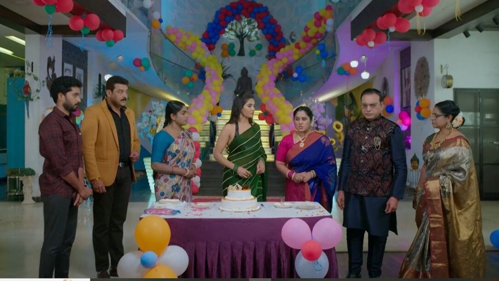 కార్తీక దీపం 2 టుడే ఎపిసోడ్‌: కార్తీక్‌ను బావ అని పిలిచిన దీప - వంట‌ల‌క్క బ‌ర్త్‌డేను సెల‌బ్రేట్ చేసిన జ్యోత్స్న