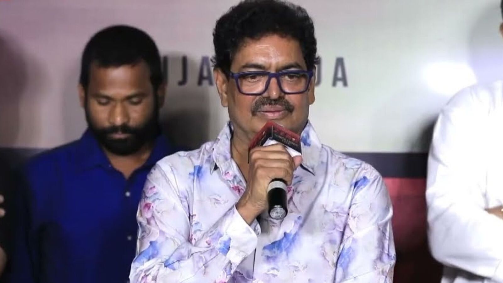 హీరోలు అవసరం లేదు.. స్టార్స్ వెంట పడటం కాదు.. నటుడు శివాజీ రాజా కామెంట్స్