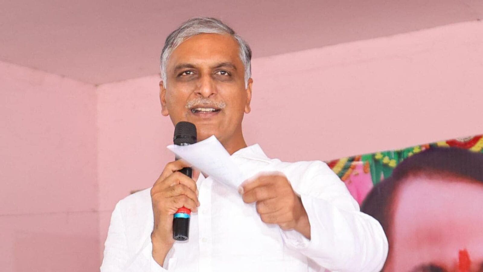 'ఏపీ జల దోపిడీపై ఎందుకు మాట్లాడటం లేదు..?' - రేవంత్ సర్కార్ కు హరీశ్ రావ్ ప్రశ్నలు