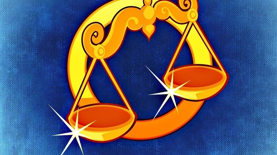 <p>తులారాశి వారు తమ పనిలో మంచి విజయాన్ని సాధిస్తారు. పనిచేసే వారికి ప్రమోషన్ లభించే అవకాశం ఉంది. ఉన్నతాధికారులు, పనిలో సహోద్యోగుల నుండి వారికి పూర్తి మద్దతు లభిస్తుంది. ఉద్యోగం కోసం చూస్తున్న వారికి మంచి ఉద్యోగం లభిస్తుంది. సినిమా పరిశ్రమ, సంగీతం, ఫ్యాషన్ డిజైనింగ్ రంగాల వారికి ఇది చాలా మంచిది. వారి తండ్రితో సంబంధం మధురంగా ఉంటుంది.</p>