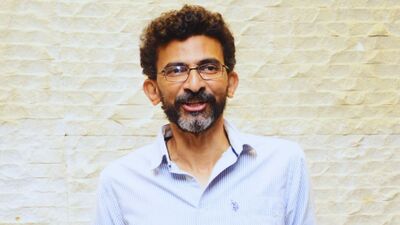 బిలినియర్ వర్సెస్ బెగ్గర్.. తెలుగు, తమిళంలో ఒక నిమిషం మాత్రమే తేడా.. డైరెక్టర్ శేఖర్ కమ్ముల కామెంట్స్