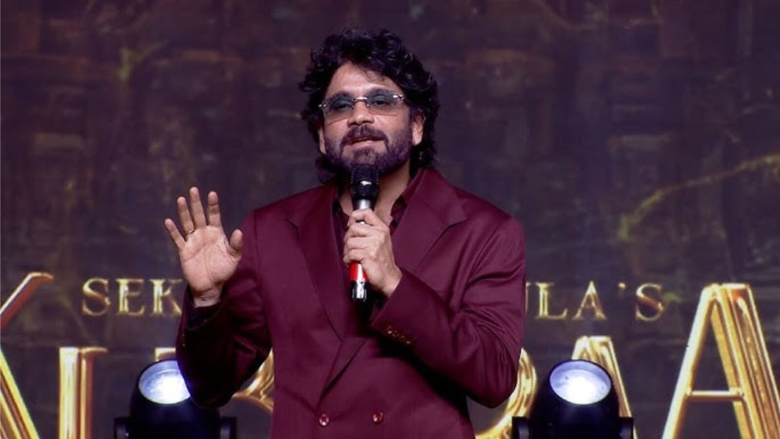 నాది మిడిల్ క్లాస్ క్యారెక్టర్.. మూడు సొసైటీల మధ్య క్లాష్ ఉంటుంది.. హీరో నాగార్జున కామెంట్స్