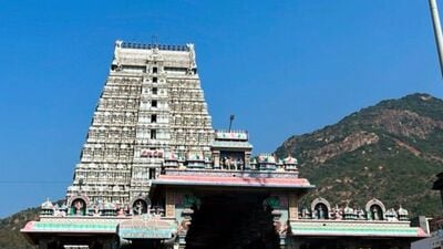 <p>జూలై 8వ తేదీన మిస్ అయితే మళ్లీ మరో తేదీలో ప్లాన్ చేసుకోవచ్చు. అందుకు అనుగుణంగా టికెట్లను ముందుగానే బుకింగ్ చేసుకోవచ్చు. <a href="https://tourism.telangana.gov.in/tours" target="_blank">https://tourism.telangana.gov.in/tours</a> వెబ్ సైట్ లోకి వెళ్లి అప్డేట్ తెలుసుకోవచ్చు. </p> <p>జూలై 8వ తేదీన మిస్ అయితే మళ్లీ మరో తేదీలో ప్లాన్ చేసుకోవచ్చు. అందుకు అనుగుణంగా టికెట్లను ముందుగానే బుకింగ్ చేసుకోవచ్చు. <a href="https://tourism.telangana.gov.in/tours" target="_blank">https://tourism.telangana.gov.in/tours</a> వెబ్ సైట్ లోకి వెళ్లి అప్డేట్ తెలుసుకోవచ్చు. </p>