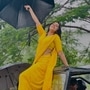 <p>వర్షంలో తనను తాను మైమరచిపోతూ రష్మి గౌతమ్ ఇచ్చిన హాట్ పోజులు ఇవి</p>