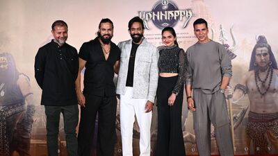 అసలు నాకు కన్నప్ప గురించి ఏమీ తెలియదు.. ఆఫర్ అలా వచ్చింది: కన్నప్ప డైరెక్టర్ కామెంట్స్