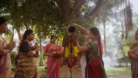 ఓటీటీలోకి ఇవాళ వచ్చేసిన తెలుగు హారర్ థ్రిల్లర్ సిరీస్- అమ్మవారి శాపం, రక్తం కక్కుకుని చచ్చే పెళ్లి కూతుళ్లు- ఎక్కడంటే?