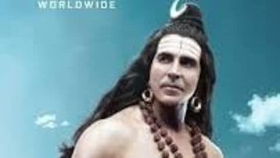 అక్షయ్ కుమార్. కన్నప్పలో శివుడి పాత్రలో అక్షయ్ కుమార్ కనిపించారు. ఈ సినిమా కోసం అక్షయ్ రూ.6 కోట్ల పారితోషికం తీసుకున్నట్లు సమాచారం.