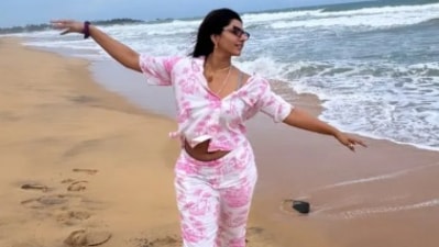 <p>తెలుగు బిగ్ బాస్ 8వ సీజన్ లో పార్టిసిపేట్ చేసింది విష్ణు ప్రియ. రీసెంట్ గా స్టార్ మాలోనే వచ్చిన కిరాక్ బాయ్స్ ఖిలాడీ గర్ల్స్ సీజన్ 2లోనూ సందడి చేసింది. </p> (instagram-Vishnupriyaa bhimeneni) <p>తెలుగు బిగ్ బాస్ 8వ సీజన్ లో పార్టిసిపేట్ చేసింది విష్ణు ప్రియ. రీసెంట్ గా స్టార్ మాలోనే వచ్చిన కిరాక్ బాయ్స్ ఖిలాడీ గర్ల్స్ సీజన్ 2లోనూ సందడి చేసింది. </p> (instagram-Vishnupriyaa bhimeneni)