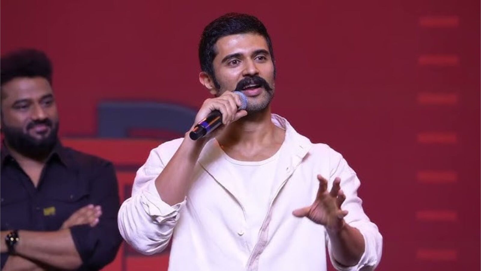 13 ఏళ్ల క్రితం పొద్దున లేచి ఆ వెబ్‌సైట్ చూసేవాడిని.. హీరో విజయ్ దేవరకొండ కామెంట్స్