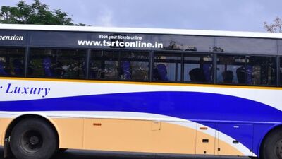 <p>ఆసక్తి గల ప్రయాణికులు <a href="https://www.tgsrtc.telangana.gov.in/" target="_blank">https://www.tgsrtc.telangana.gov.in/</a> వెబ్ సైట్ లోకి వెళ్లి టికెట్లను ముందస్తుగానే బుకింగ్ చేసుకునే వీలు ఉంటుంది. </p> (TGRTC Twitter)