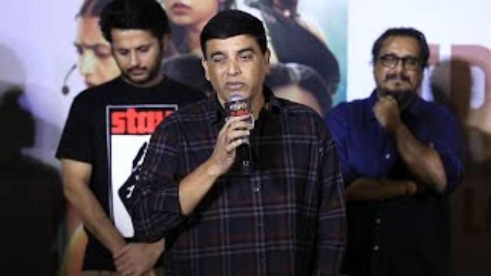 ఎవరైనా రివ్యూస్ రాసేటప్పుడు అది ఆలోచించాలి.. నితిన్ తమ్ముడు నిర్మాత దిల్ రాజు కామెంట్స్