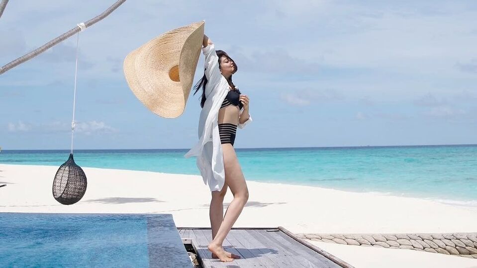 <p>బెంగళూరు బ్యూటీ ప్రణీత సుభాష్ 2010లో పొర్కి సినిమాతో తెరంగేట్రం చేసింది. అదే ఏడాది ఏం పిల్లో ఏం పిల్లడో మూవీతో తెలుగులో అడుగుపెట్టింది. </p>(instagram-pranitha.insta)