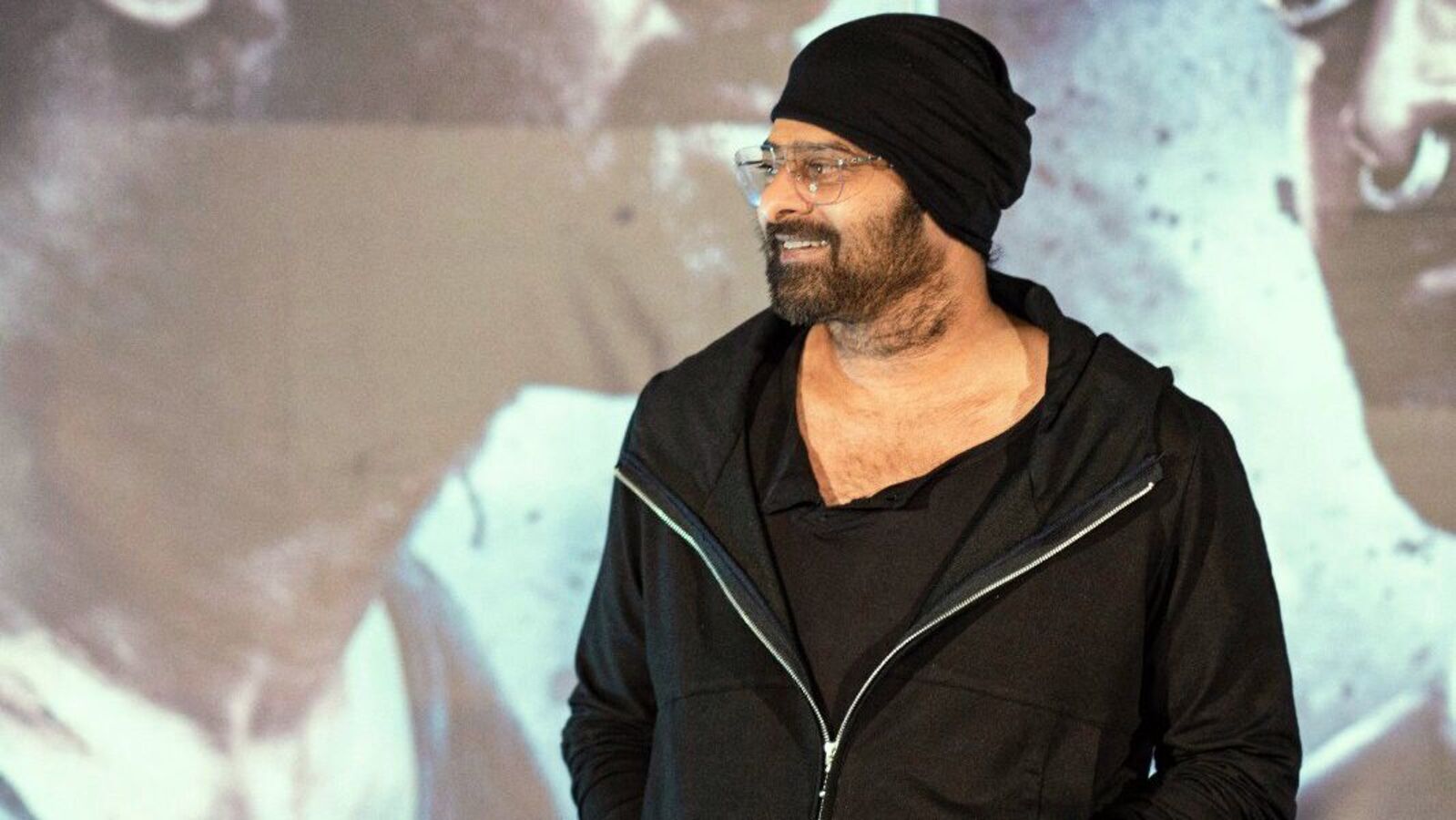 ప్రభాస్ లైనప్ లో మరో క్రేజీ ప్రాజెక్ట్.. అమరన్ డైరెక్టర్ తో మూవీ.. స్టోరీపై లేటెస్ట్ బజ్!