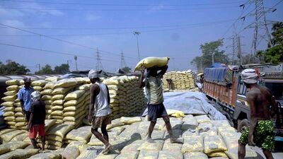 <p>ఆలయాన్ని నిర్మించేటప్పుడు అక్కడ సిమెంట్, టైల్స్, రాళ్లు లేదా ఇతర సామగ్రిని విరాళంగా ఇవ్వవచ్చు. అటువంటి పరిస్థితిలో, ఆలయం ఉన్నంత కాలం, మీరు దాని ప్రయోజనాలను పొందుతూనే ఉంటారు.</p> (PTI) <p>ఆలయాన్ని నిర్మించేటప్పుడు అక్కడ సిమెంట్, టైల్స్, రాళ్లు లేదా ఇతర సామగ్రిని విరాళంగా ఇవ్వవచ్చు. అటువంటి పరిస్థితిలో, ఆలయం ఉన్నంత కాలం, మీరు దాని ప్రయోజనాలను పొందుతూనే ఉంటారు.</p> (PTI)