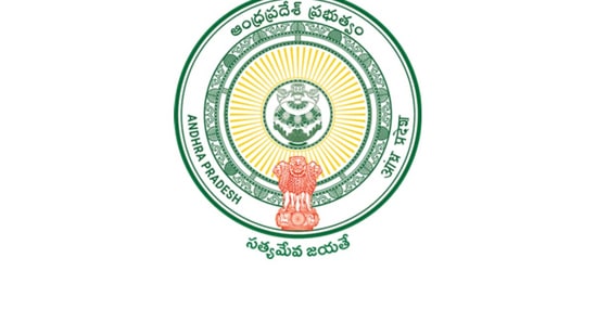 అన్నదాత సుఖీభవ పథకానికి మీరు అర్హులేనా, మీ పేరు అర్హుల జాబితాలో ఉందా? మీరే సులభంగా తనిఖీ చేసుకోవచ్చు. దీనిబట్టి మీరు అర్జీని పెట్టుకోవాలా లేదా అనేది తెలుస్తుంది. ఇందుకోసం ముందుగా అన్నదాత సుఖీభవ పీఎం కిసాన్ వెబ్ సైట్ లో మీ వివరాలు తనిఖీ చేసుకోవచ్చు. అన్నదాత సుఖీభవ అధికారిక వెబ్ సైట్ https://annadathasukhibhava.ap.gov.in/ పై క్లిక్ చేయండి. హోంపేజీలోని 'Know Your Status' ఆప్షన్ పై క్లిక్ చేయండి. రైతు ఆధార్ కార్డు నెంబర్, క్యాప్చా ఎంటర్ చేయండి. ఆ తర్వాత 'Search' ఆప్షన్ పై క్లిక్ చేస్తే స్టేటస్ చూపిస్తుంది. స్టేటస్ 'Approved' అని ఉంటే అన్నదాత సుఖీభ పథకానికి అర్హులవుతారు.