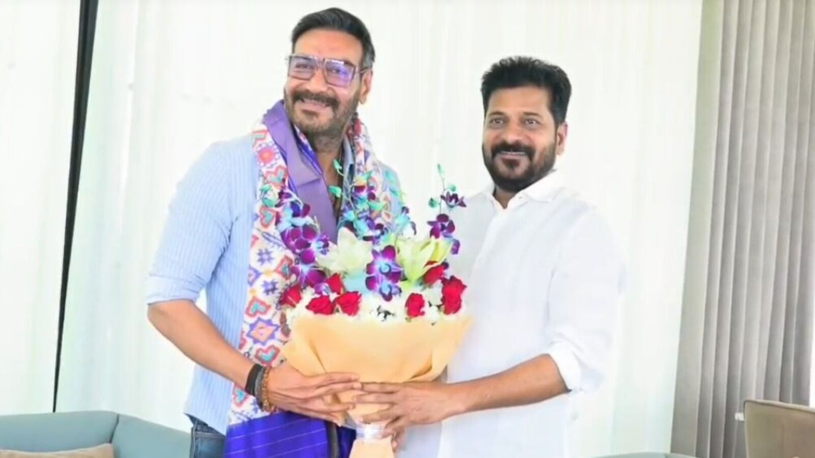 సీఎం రేవంత్ రెడ్డిని కలిసిన బాలీవుడ్ స్టార్ హీరో.. హైదరాబాద్‌లో స్టూడియో ఏర్పాటు కోసం ప్రయత్నాలు