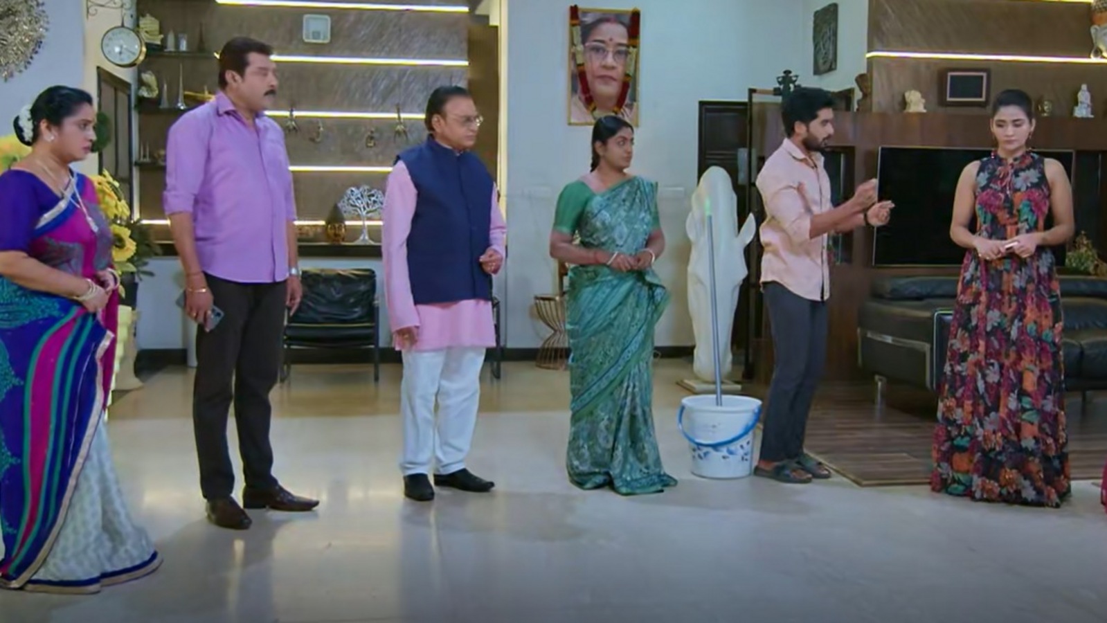 కార్తీక దీపం 2 టుడే ఎపిసోడ్: మరో అమ్మాయితో గౌతమ్ లవ్ ఎఫైర్.. వీడియో తీసిన కాశీ.. జ్యోత్స్నను కాపాడి ఇరికించిన కార్తీక్