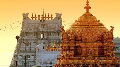<p>ఈ ప్యాకేజీకి సంబంధించి ఏమైనా సందేహాలు ఉంటే 9701360701 / 9281030712 నెంబర్లను సంప్రదించవచ్చు. తిరుమల శ్రీవారి దర్శనం మాత్రం క్యూలైన్ ద్వారానే చేసుకోవాల్సి ఉంటుంది. ఎలాంటి ప్రత్యేక టికెట్లను అందజేయమని ఐఆర్సీటీసీ టూరిజం స్పష్టం చేసింది.</p> <p>ఈ ప్యాకేజీకి సంబంధించి ఏమైనా సందేహాలు ఉంటే 9701360701 / 9281030712 నెంబర్లను సంప్రదించవచ్చు. తిరుమల శ్రీవారి దర్శనం మాత్రం క్యూలైన్ ద్వారానే చేసుకోవాల్సి ఉంటుంది. ఎలాంటి ప్రత్యేక టికెట్లను అందజేయమని ఐఆర్సీటీసీ టూరిజం స్పష్టం చేసింది.</p>
