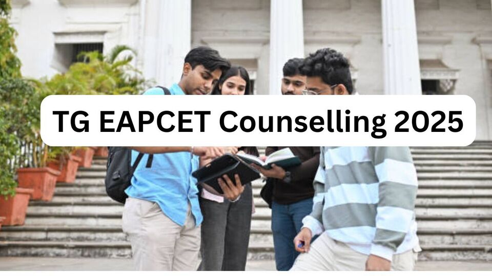 <p>వెబ్ ఆప్షన్లు ఎంచుకున్న అభ్యర్థులకు… ఈసారి కొత్తగా మాక్ సీట్లను కేటాయించనున్నారు. ఈ మేరకు <a href="https://telugu.hindustantimes.com/career/tg-eapcet-2025-counselling-updates-web-options-will-be-available-from-july-6-121751694205347.html" target="_blank">కౌన్సెలింగ్ </a>ప్రక్రియలో ఉన్నత విద్యా మండలి మార్పులు తీసుకొచ్చిన సంగతి తెలిసిందే. వెబ్ ఆప్షన్లు ఇచ్చిన విద్యార్థులకు రేపు (జూలై 13) మాక్ సీట్ల కేటాయింపు ఉంటుంది.</p><p> </p>(image source istock.com)