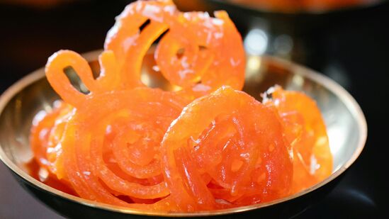 రక్తంలో గ్లూకోజు స్థాయిలను అధికం చేసే జిలేబీ