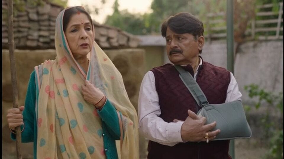 <p>వెబ్ సిరీస్ విషయానికి వస్తే తొలి స్థానంలో పంచాయత్ సీజన్ 4 నిలిచింది. ప్రైమ్ వీడియోలో ఉన్న ఈ సిరీస్ కు గత వారం 4.2 మిలియన్ వ్యూస్ వచ్చాయి.</p>